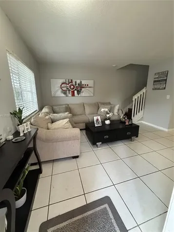 7145 NW 173rd Drive Hialeah FL 33015