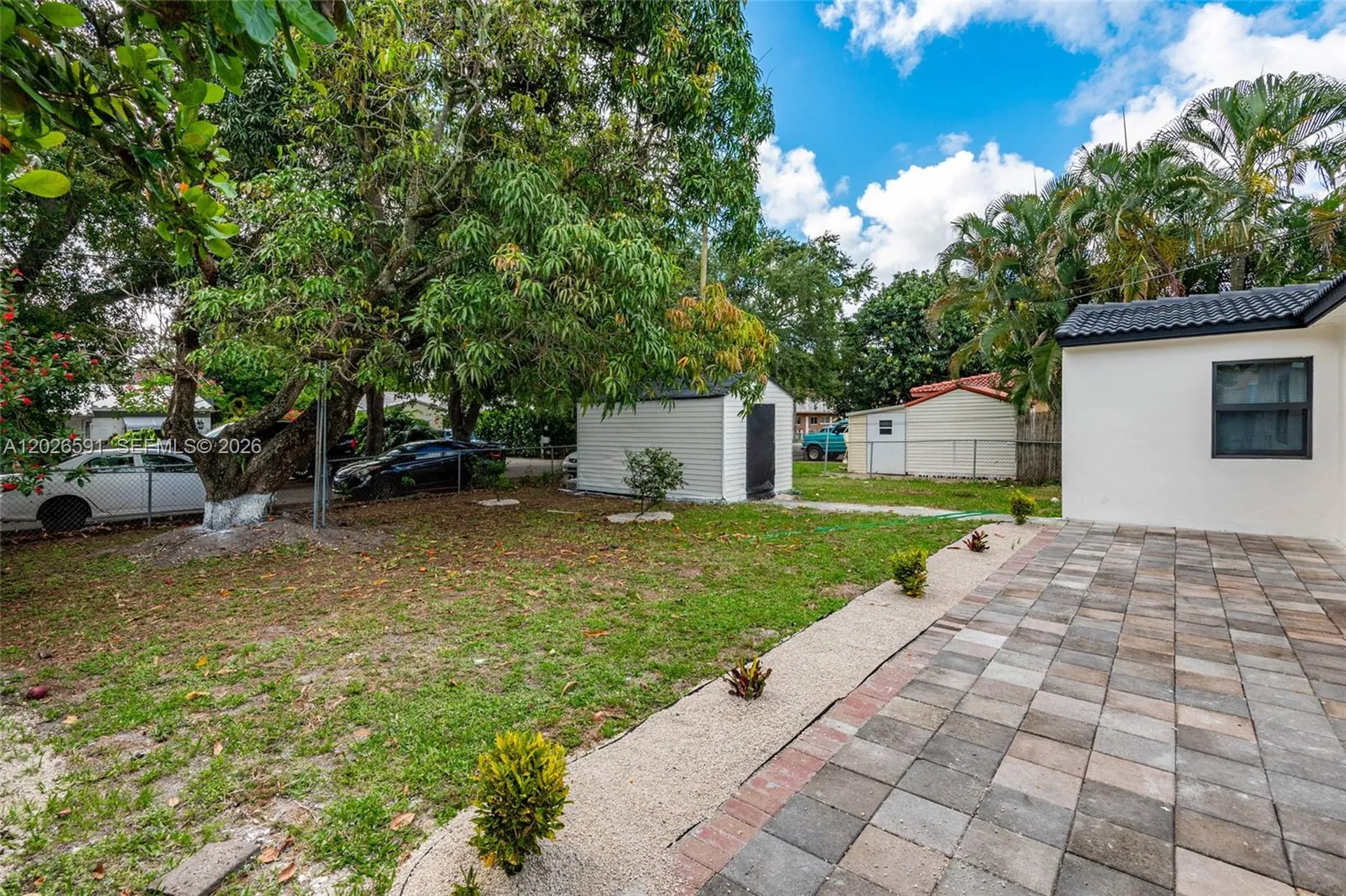 537 S 29th Court Hollywood FL 33020