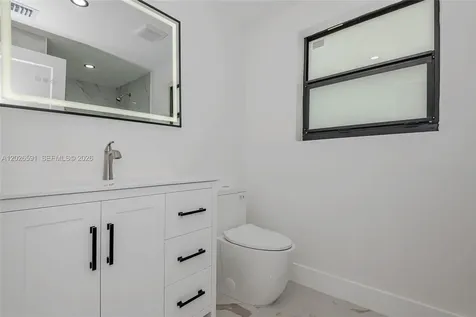 537 S 29th Court Hollywood FL 33020