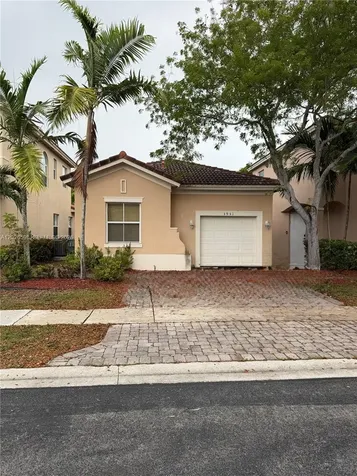 3951 NE 11th Drive Homestead FL 33033
