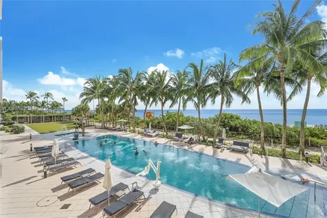 6899 Collins Avenue Miami Beach FL 33141