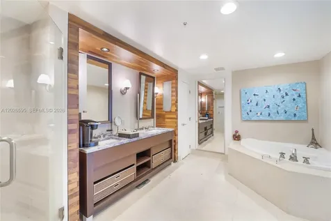 6899 Collins Avenue Miami Beach FL 33141