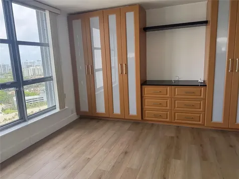 3530 Mystic Pointe Drive Aventura FL 33180