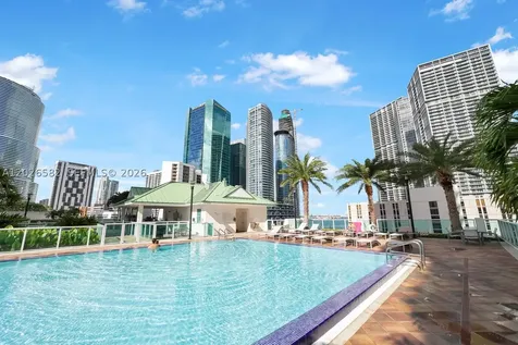 41 SE 5th Street Miami FL 33131