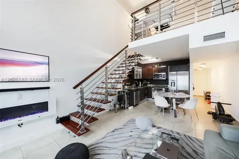 41 SE 5th Street Miami FL 33131