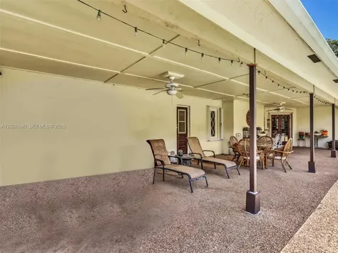5310 SW 109th Avenue Davie FL 33328