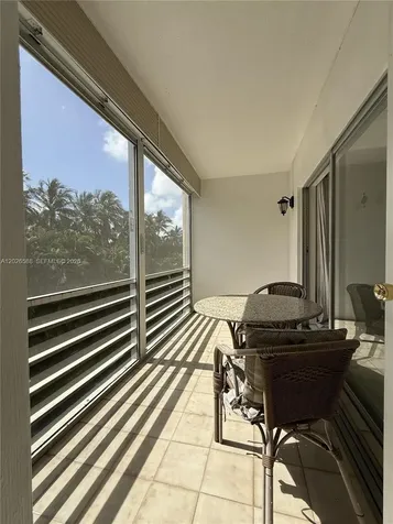 300 NE 14th Avenue Hallandale Beach FL 33009