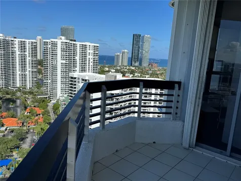 3530 Mystic Pointe Drive Aventura FL 33180