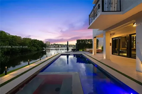 3294 NE 211th Terrace Aventura FL 33180