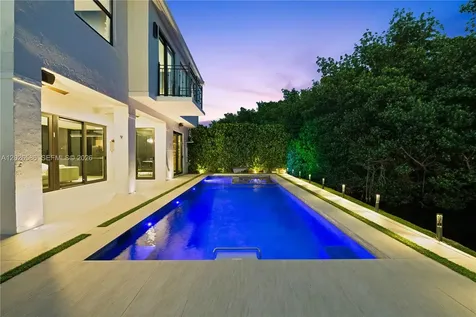 3294 NE 211th Terrace Aventura FL 33180