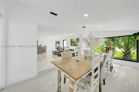 9265 Martinique Drive Cutler Bay FL 33189