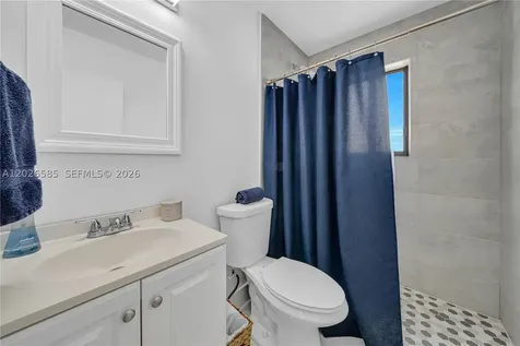 9265 Martinique Drive Cutler Bay FL 33189