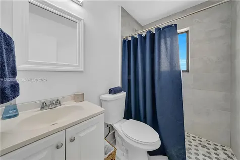 9265 Martinique Drive Cutler Bay FL 33189