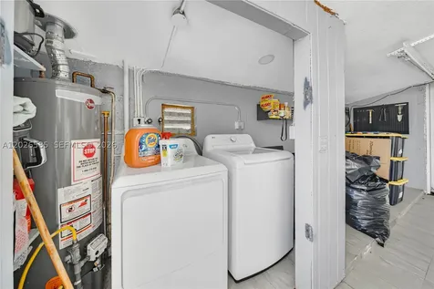 9265 Martinique Drive Cutler Bay FL 33189