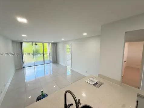 9460 Tangerine Place Davie FL 33324