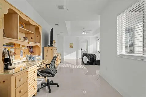 1680 SW 154th Path Miami FL 33185