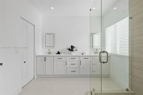 1680 SW 154th Path Miami FL 33185