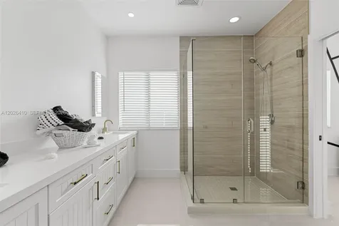 1680 SW 154th Path Miami FL 33185