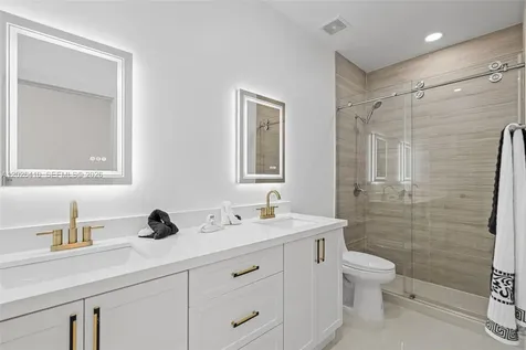 1680 SW 154th Path Miami FL 33185