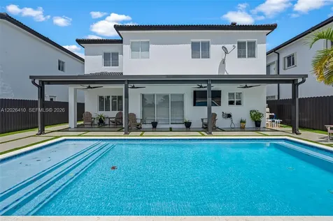 1680 SW 154th Path Miami FL 33185