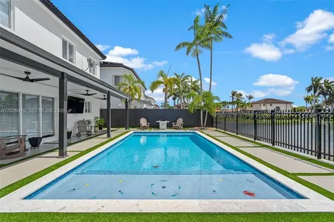 1680 SW 154th Path Miami FL 33185