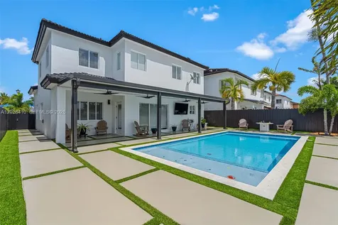 1680 SW 154th Path Miami FL 33185