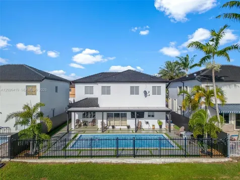 1680 SW 154th Path Miami FL 33185