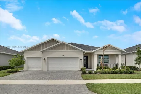 6489 NW Cloverdale Avenue Port St. Lucie FL 34987