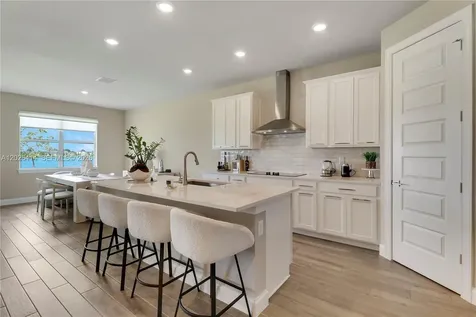 6489 NW Cloverdale Avenue Port St. Lucie FL 34987