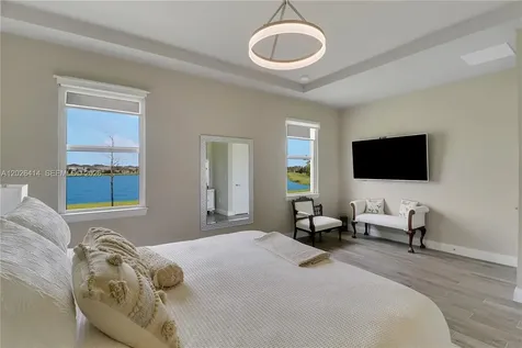 6489 NW Cloverdale Avenue Port St. Lucie FL 34987