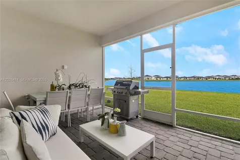 6489 NW Cloverdale Avenue Port St. Lucie FL 34987