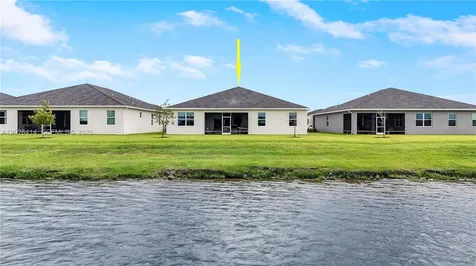 6489 NW Cloverdale Avenue Port St. Lucie FL 34987
