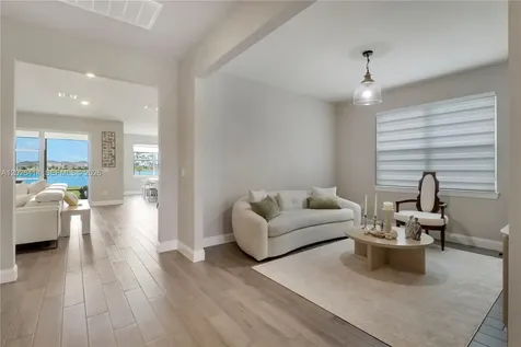 6489 NW Cloverdale Avenue Port St. Lucie FL 34987