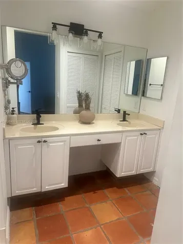 19213 SW 4th Street Pembroke Pines FL 33029