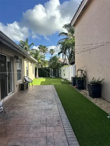 19213 SW 4th Street Pembroke Pines FL 33029
