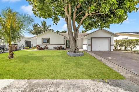 3260 SW 2nd Court Deerfield Beach FL 33442