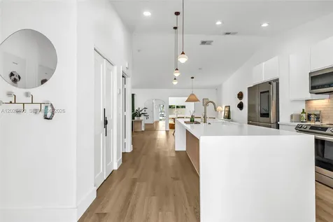 3260 SW 2nd Court Deerfield Beach FL 33442