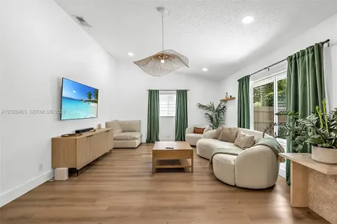 3260 SW 2nd Court Deerfield Beach FL 33442