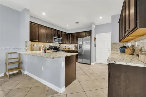 581 SE 34th Terrace Homestead FL 33033