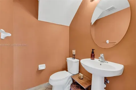 581 SE 34th Terrace Homestead FL 33033
