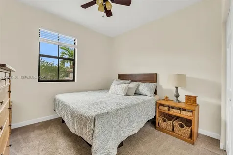 581 SE 34th Terrace Homestead FL 33033