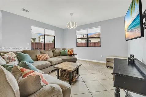 581 SE 34th Terrace Homestead FL 33033