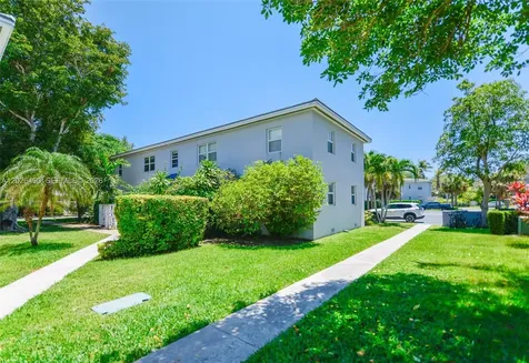 7720 SW 54th Court Miami FL 33143