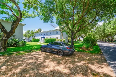 7720 SW 54th Court Miami FL 33143