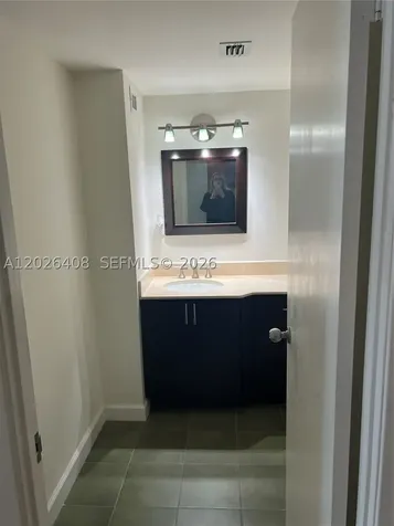 18021 Biscayne Boulevard Aventura FL 33160