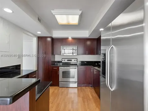 18021 Biscayne Boulevard Aventura FL 33160