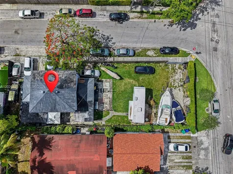 2275 NW 30th Street Miami FL 33142