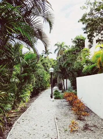 Miami FL 33129