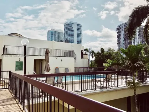 Miami FL 33129