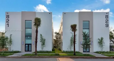 821 SW 18th Avenue Miami FL 33135